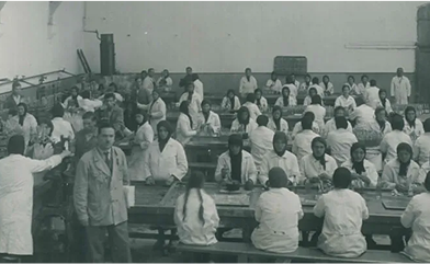 1946